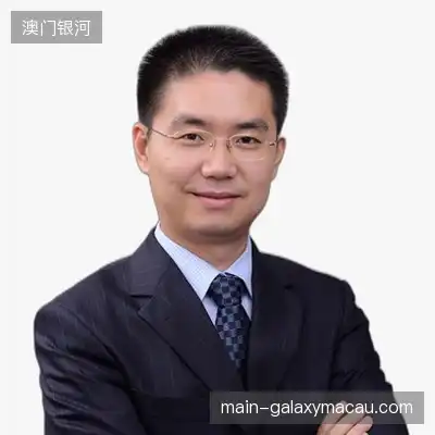梁天